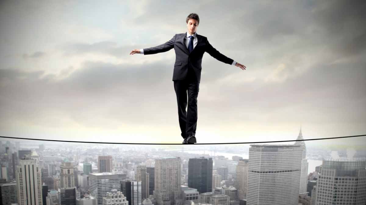 use agent-based and agentless monitoring together for a balanced approach