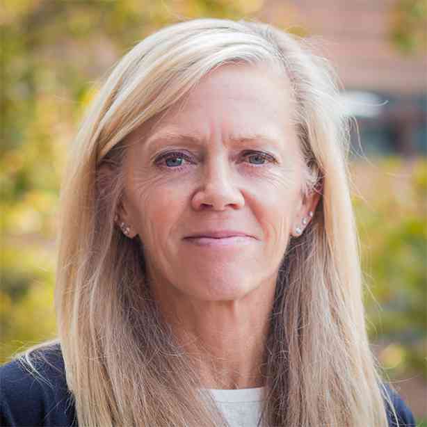 Leslie Minnix-Wolfe